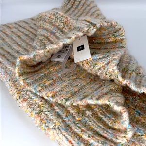 GAP Infinity Scarf Knit
